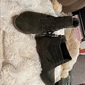 Chic Olive Ankle Booties